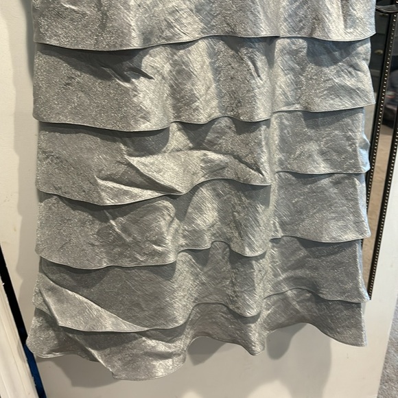 Adrianna Papell silver gown with jacket size 10 - Picture 3 of 10